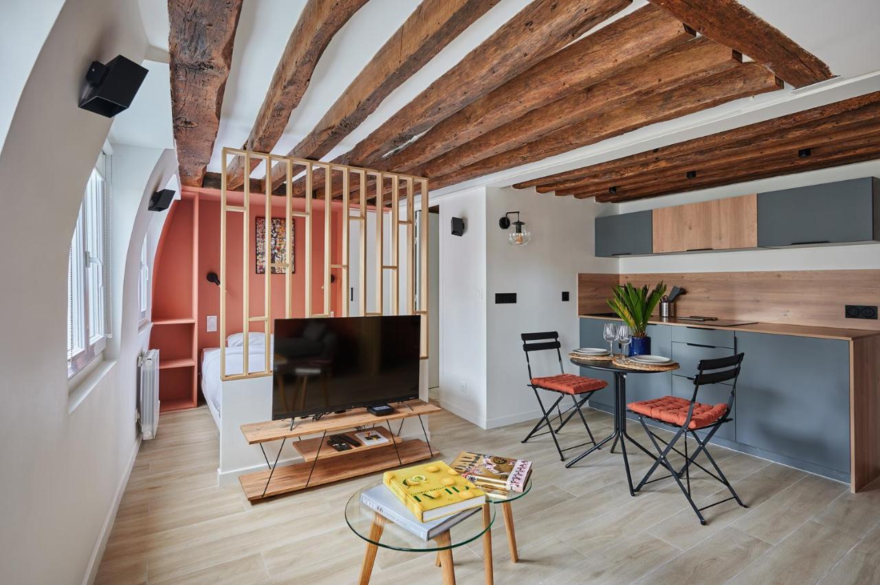 Appartement Center Of By Prestige Parijs